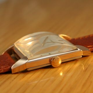 1946 LONGINES Gents Art Deco Vintage Swiss Watch / Gold Filled / 4