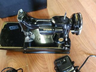 Antique Featherweight Singer Sewing Machine Model 221 1939 Very