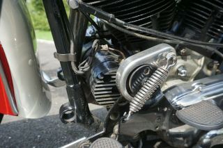 1942 Harley - Davidson Knucklehead 17