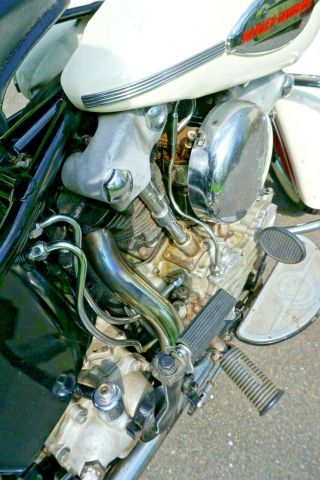 1942 Harley - Davidson Knucklehead 5