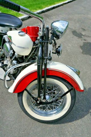 1942 Harley - Davidson Knucklehead 7