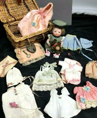 5 " Wigged Barefoot Bye - Lo Baby,  Trousseau - Layette All - Bisque German Antique Doll