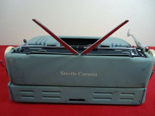 Vintage Seafoam Smith Corona Silent 5T Series Portable Typewriter & Case 3