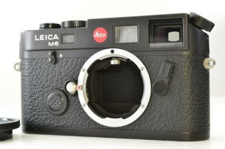 Rare - Japan Model Leica M6 Black 0.  85 Ttl 35mm Rangefinder Camera 2262