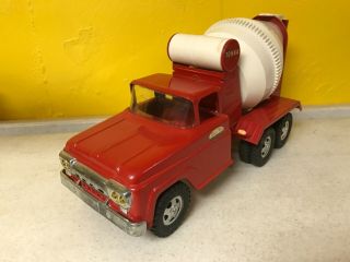 Vintage Tonka 1960 Cement Truck Red and White. 5