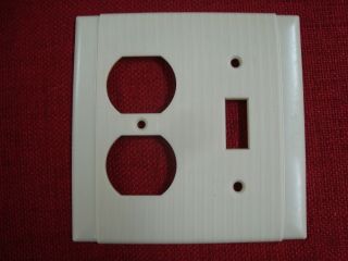 Vtg Uniline Arrow Bakelite Outlet Single Toggle Switch Plate Cover Ribbed Ivory