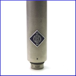 2 NEUMANN KM84 vintage small capsule cardioid condenser microphones,  XLR 11