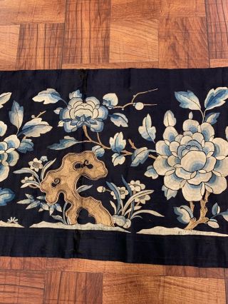 Fine Antique Chinese Silk Panel With Quality Qing Fine Details 8