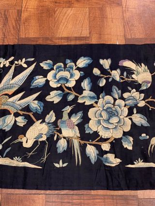 Fine Antique Chinese Silk Panel With Quality Qing Fine Details 9