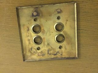 ANTIQUE VINTAGE 2 GANG 4 HOLE BRASS PUSH BUTTON LIGHT SWITCH PLATE 3 AVAILABLE 4