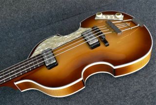 German Made Hofner H500/1 - 62 Beatle Bass Guitar Vintage 62 Reissue & Tweed Case