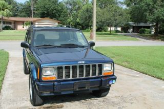 2000 Jeep Cherokee Limited 3