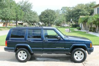 2000 Jeep Cherokee Limited 4