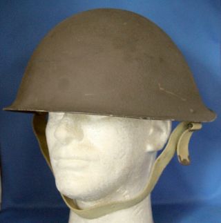Ww2 British / Canadian Mk.  Iv " Turtle Shell " Helmet