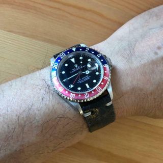 Vintage Rolex 16700 GMT Master Faded ' Pepsi ' Automatic Watch (1992) Authentic 11