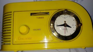 Vintage Collectible Am Clock Radio Tube.  Type Yellow Continental Model 1600