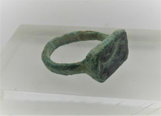 DETECTOR FINDS ANCIENT ROMAN BRONZE RING WITH BEAST MOTIF 2
