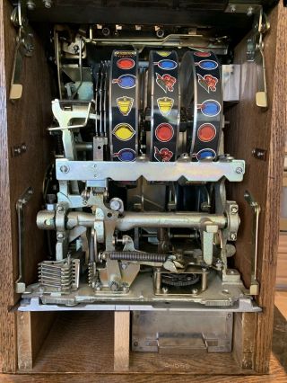 Vintage Golden Nugget Mills Slot Machine - 1940 10