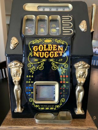 Vintage Golden Nugget Mills Slot Machine - 1940