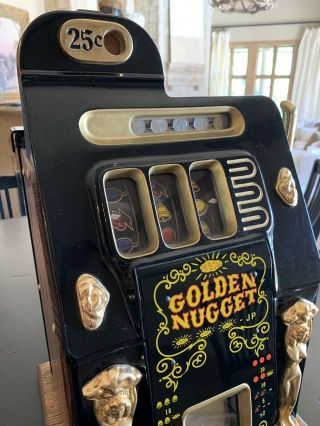 Vintage Golden Nugget Mills Slot Machine - 1940 6