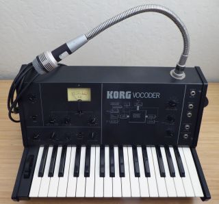 Vintage Korg Vc - 10 Vocoder Analog Synthesizer With Microphone