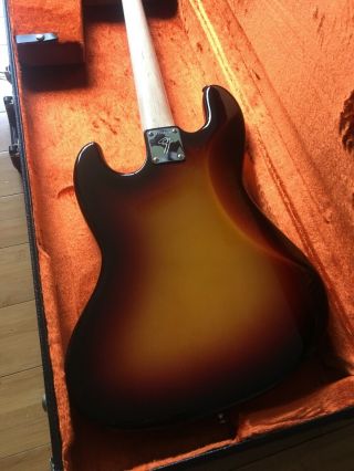 Fender American Vintage ' 74 AVRI Jazz Bass 3 Color Sunburst Block Inlay 4