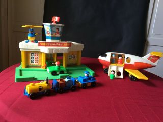 1980 Vintage Fisher Price Little People Toys,  Airport,  And Airplane 933