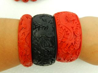 Vintage Chinese Carved Faux Cinnabar Necklace & 3 Bangles Red & Black Wide 5