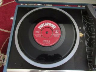 Beatles RARE 1964 BEATLES PHONOGRAPH RECORD PLAYER MODEL 1000 BEAUTY 8