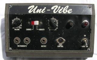 70 ' s VINTAGE SHIN EI UNI - VIBE CHORUS/VIBRATO EFFECT Hendrix SRV Trower Univibe 2