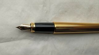 S.  T.  Dupont Fidelio Vintage Fountain Pen Godron Gold Pattern - F 14K Nib (NOS) 11