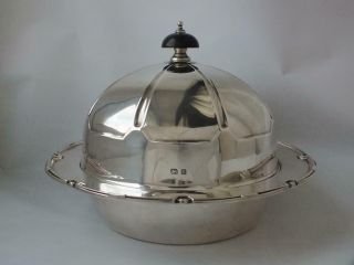 Stylish Art Deco Solid Sterling Silver Muffin Dish 1934/ Dia 18.  3 Cm/ 613 G