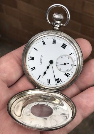 A GENTS VERY FINE QUALITY ANTIQUE SOLID SILVER HALF HUNTER POCKET WATCH,  1926. 8