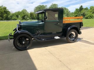 1928 Ford Model A 10