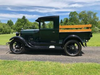 1928 Ford Model A 3