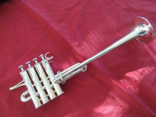 Yamaha YTR991 C Piccolo Trumpet - Very Rare 3