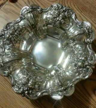 Sterling Silver Fruit Bowl,  Large Heavy Reed Barten,  717 Grams Solid Sterling