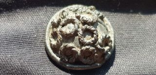 Very Rare Indeed Exquisite Roman Bronze Button.  L109t
