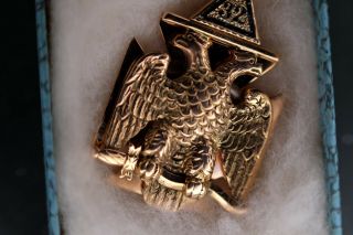Antique Masonic Templar 32 In Hoc Signo Vinces Gold Hinged Pendant