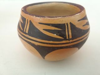 Vintage Native American Pueblo Pottery Bowls - Set of 2 - Hopi? 11