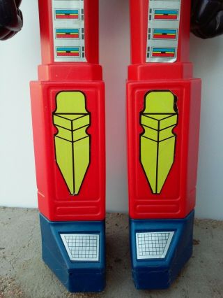 Jumbo Vintage Voltron Y&K Made in Japan Fist Fires Warriors 23 1/2 