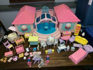 Vintage My Little Pony Paradise Estates With Accessories Furniture