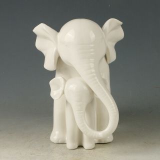 Chinese Exquisite Dehua Porcelain Handwork Carved Elephant Statue G181 4