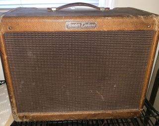 Vintage 1959 Fender Tweed Deluxe Model 5e3