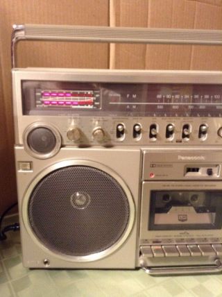 Panasonic RX - 5500 AM - FM Stereo Cassette Vintage Boombox 2