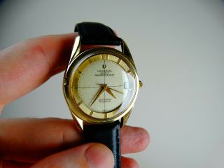 Universal Geneve Polerouter Date Automatic Microtor Vintage Swiss Watch 1960s