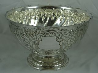 Pretty Solid Silver Rose Bowl,  1907,  634gm