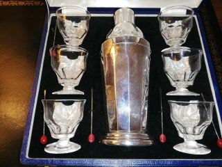 Antique Art Deco Walker & Hall Silver Cocktail Set With Shaker & Glasses