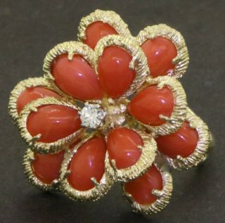 Van Cleef & Arpels Vintage 18k Gold Vs1/f Diamond/red Coral Flower Cocktail Ring