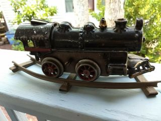 Antique Black Cast Iron Train Engine Wind Up No Key Plus Gb Bavaria Track
